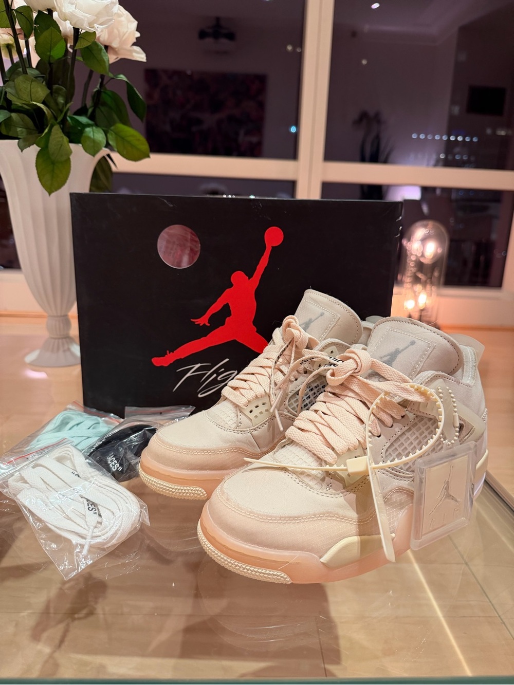 Air Jordan 4 OFF WHITE sneakers size women 6